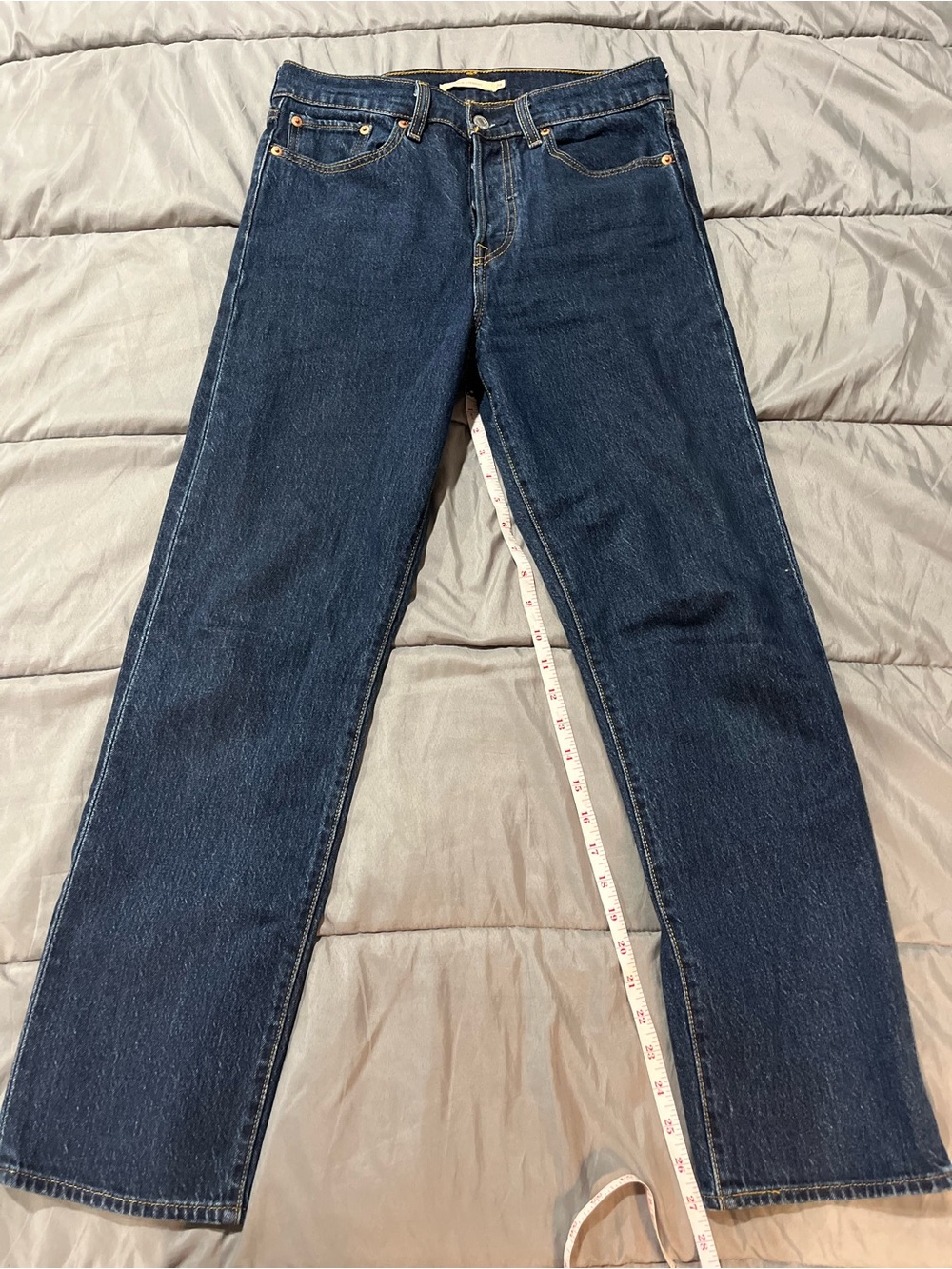 Levi's Classic Straight Leg Jeans in Deep Blue Denim - Picture 1 of 5
